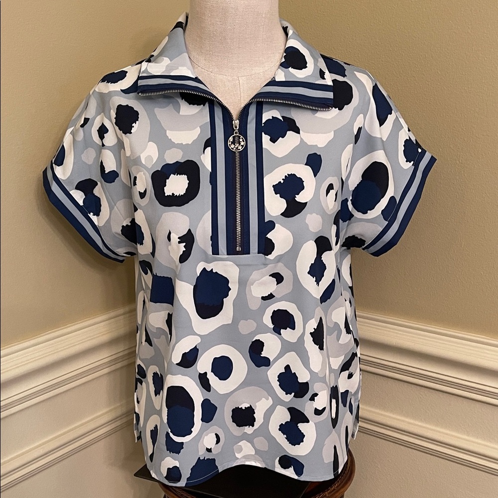 Stylish Blue and White Women’s Shirt NWOT